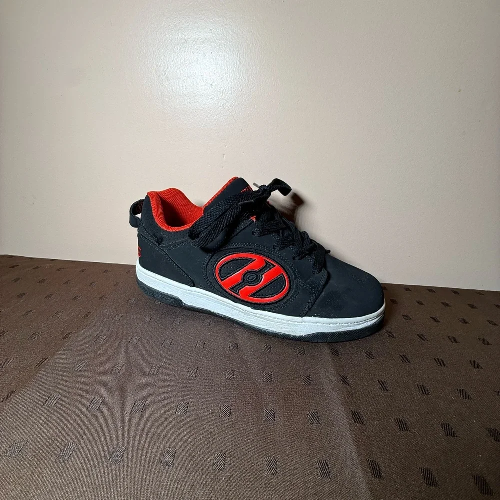 Heelys Black and Red Kids Skate Sneaker - Picture 1 of 3